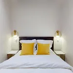Le Petit Piron Apartment *