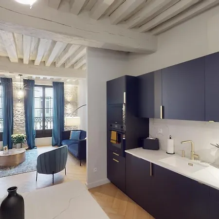 Le Petit Piron Apartment *