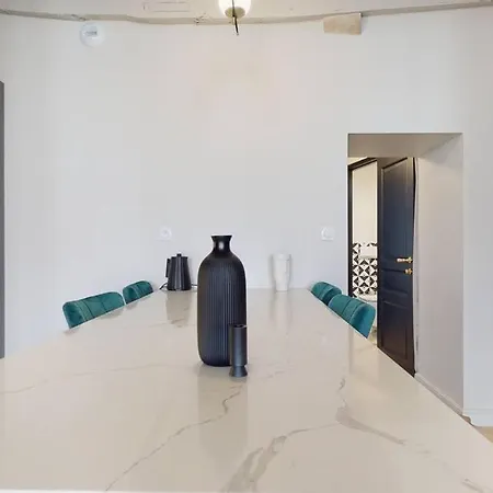 Le Petit Piron Apartment